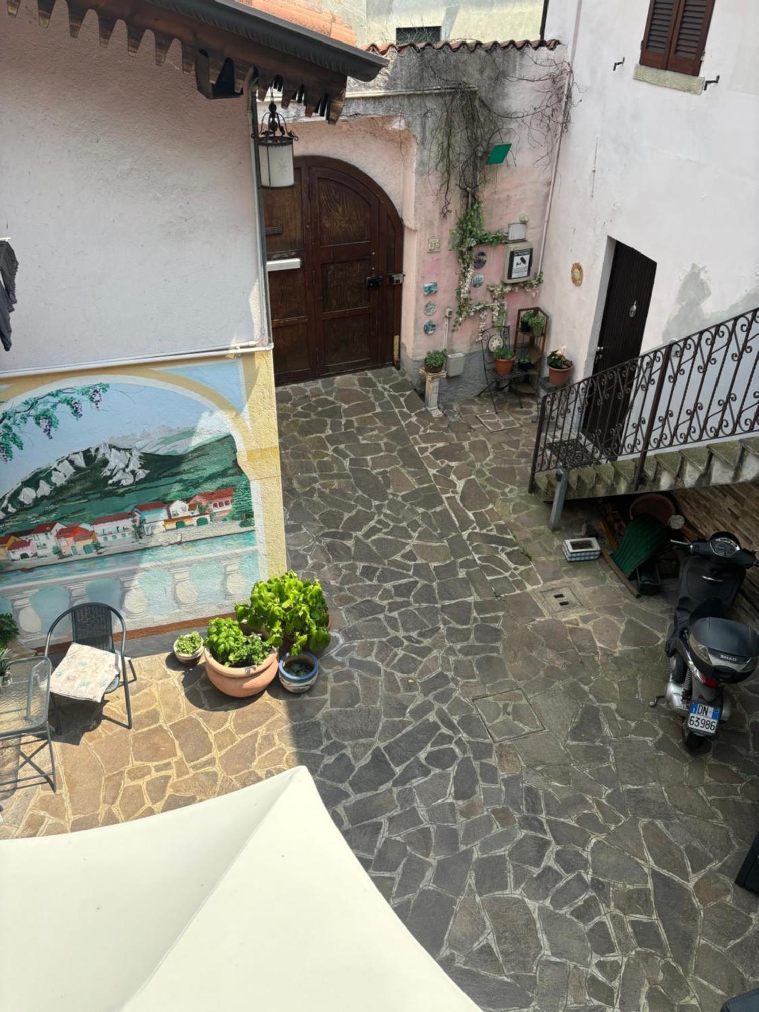 La Ca' Del Masenzi Massenzio'S House (Adults Only) Bed & Breakfast Lecco Eksteriør bilde
